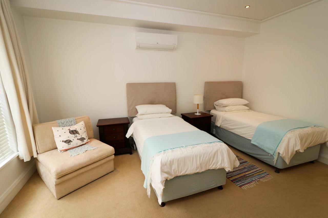 Hermanus Seaview Apartment ภายนอก รูปภาพ