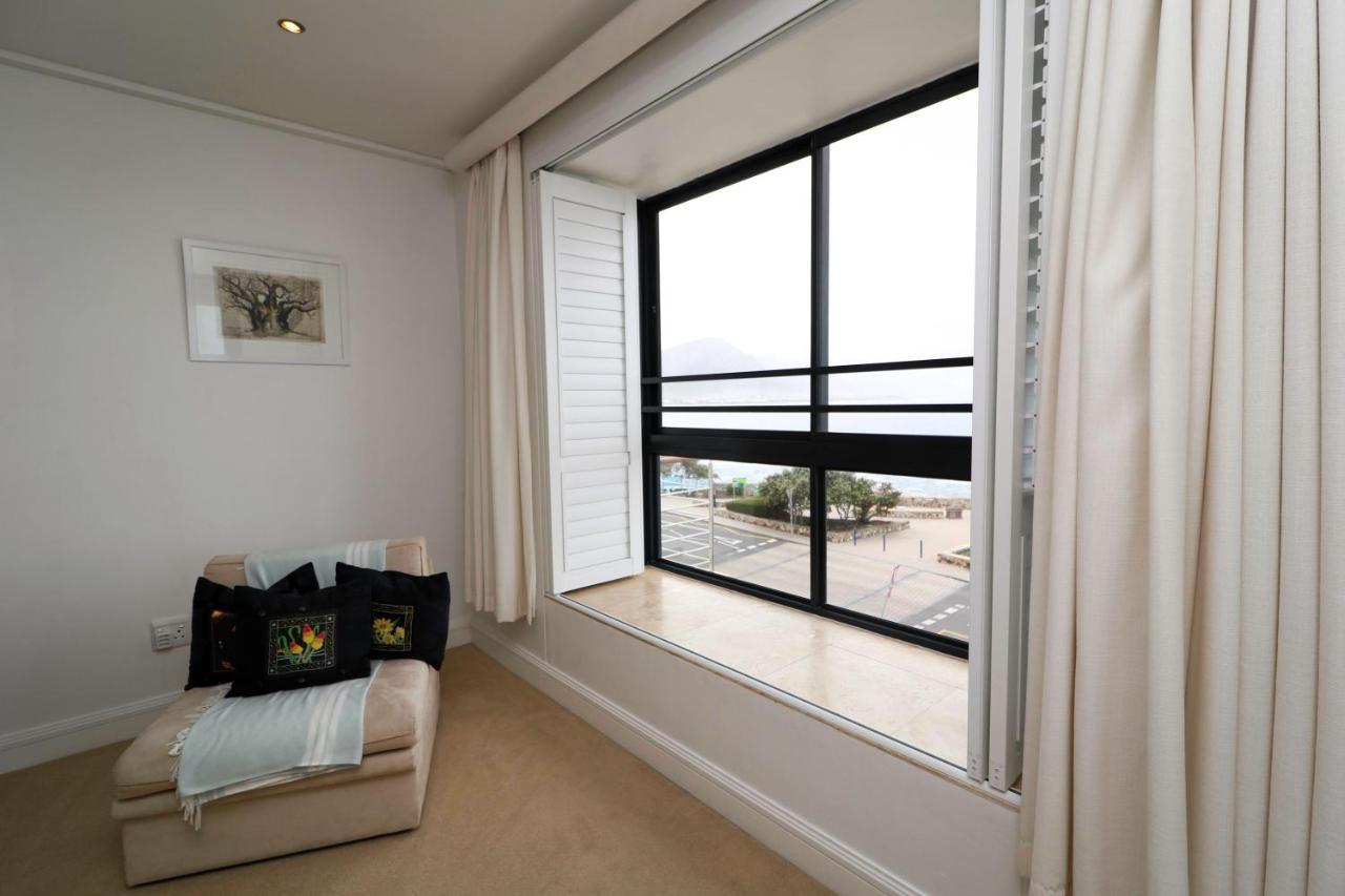 Hermanus Seaview Apartment ภายนอก รูปภาพ